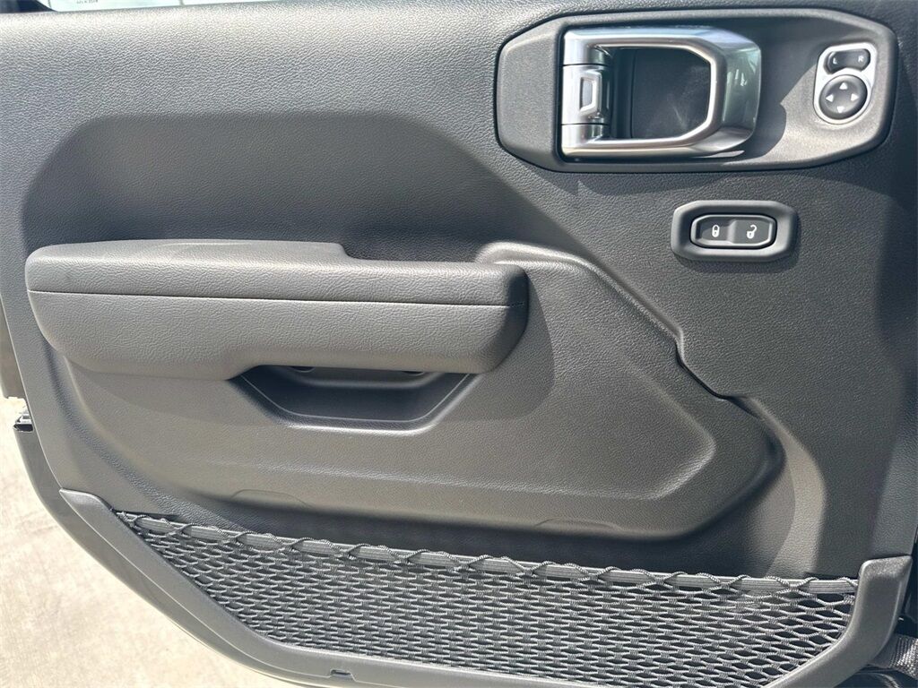 2025 Jeep Gladiator Nighthawk Quincy MA