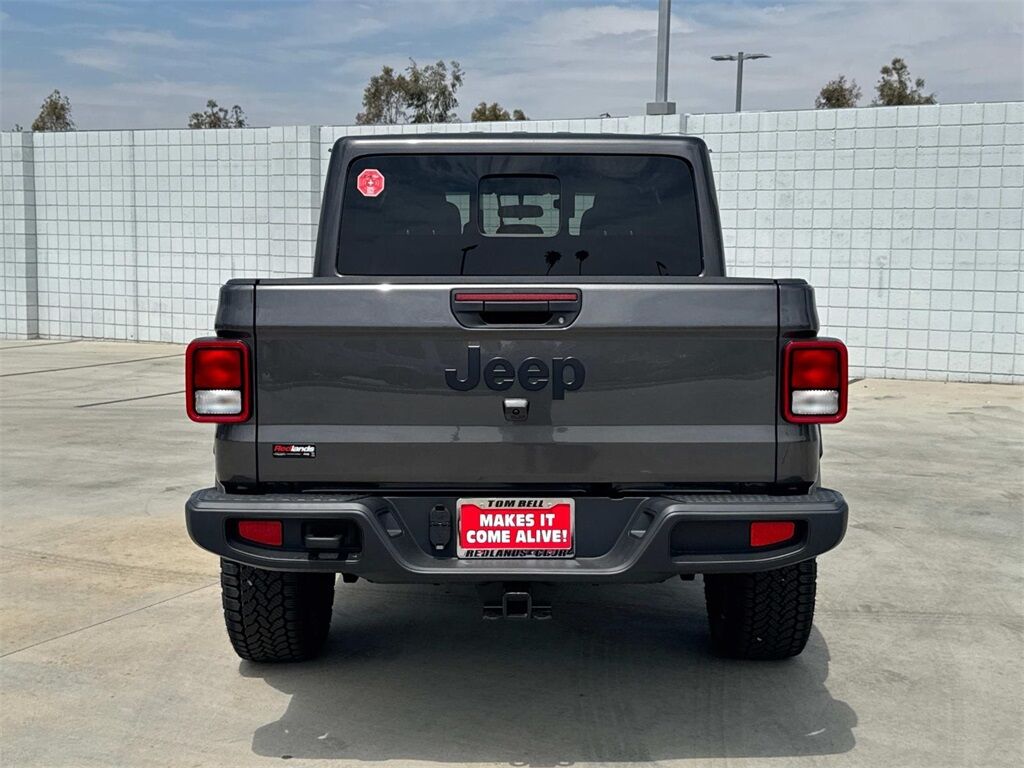 2025 Jeep Gladiator Nighthawk Quincy MA