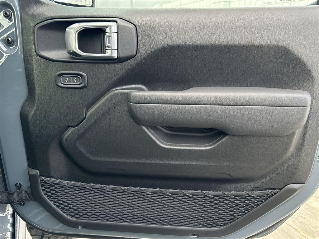 2025 Jeep Gladiator Nighthawk Quincy MA