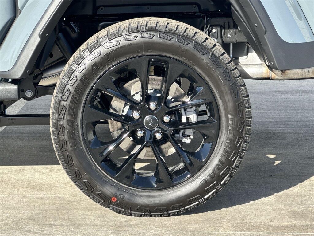 2025 Jeep Gladiator Nighthawk Quincy MA