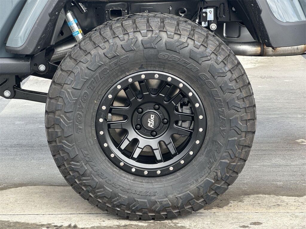 2025 Jeep Gladiator Nighthawk Quincy MA