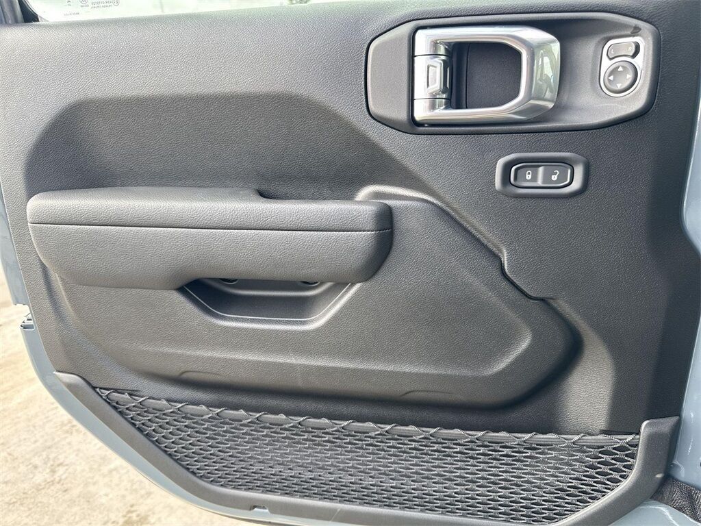 2025 Jeep Gladiator Nighthawk Quincy MA