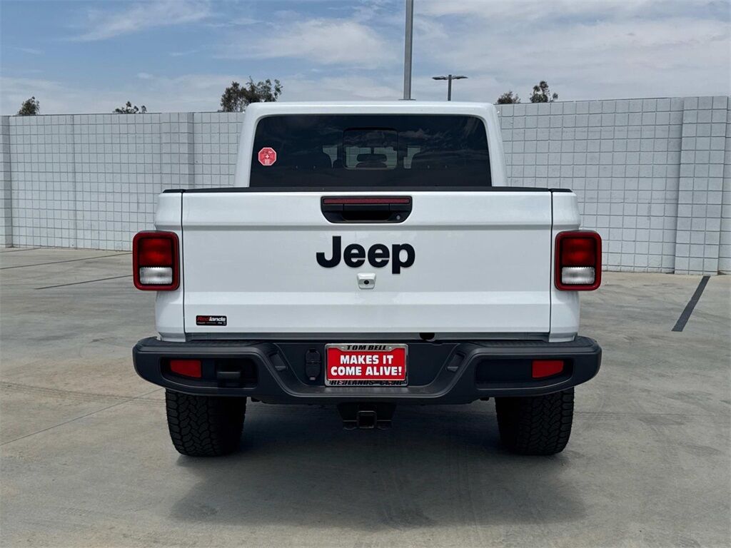 2025 Jeep Gladiator Nighthawk Quincy MA