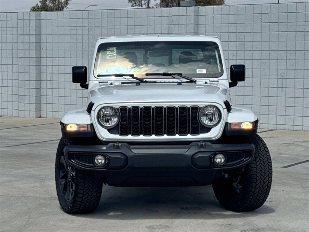 2025 Jeep Gladiator Nighthawk Quincy MA