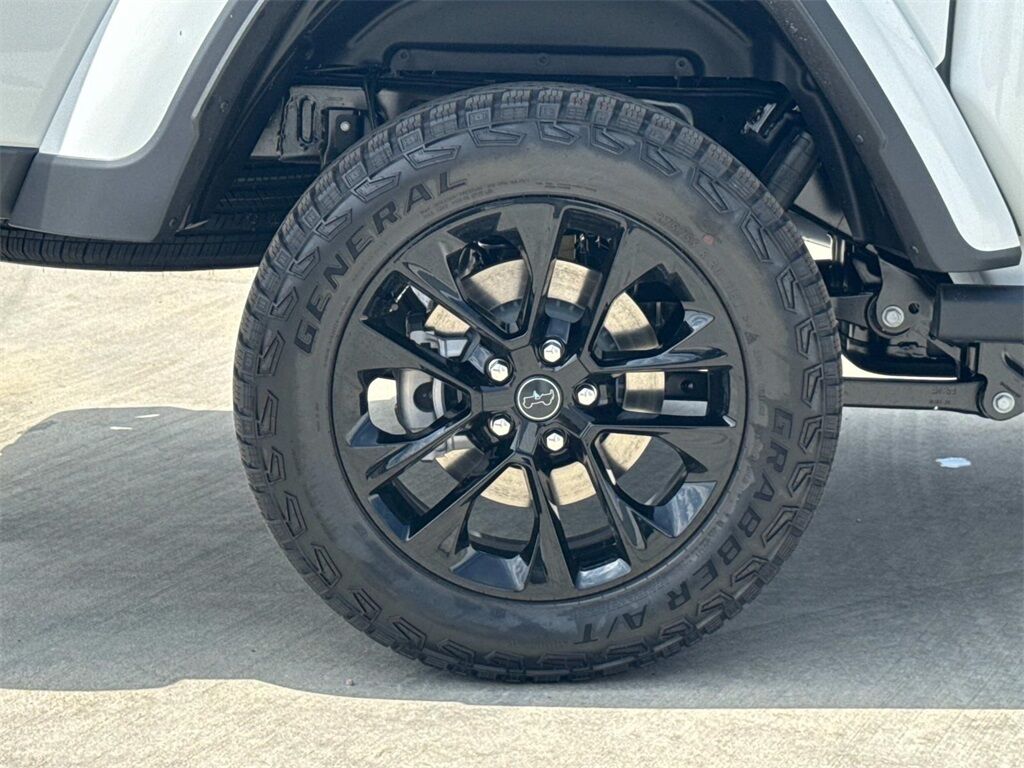 2025 Jeep Gladiator Nighthawk Quincy MA