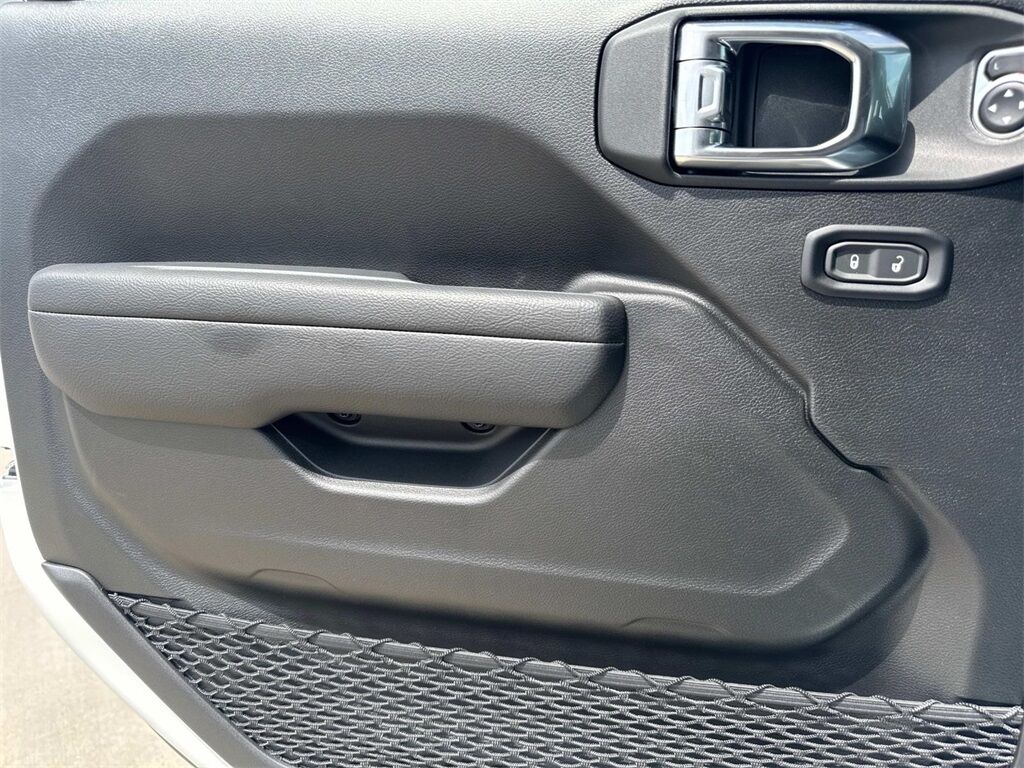 2025 Jeep Gladiator Nighthawk Quincy MA