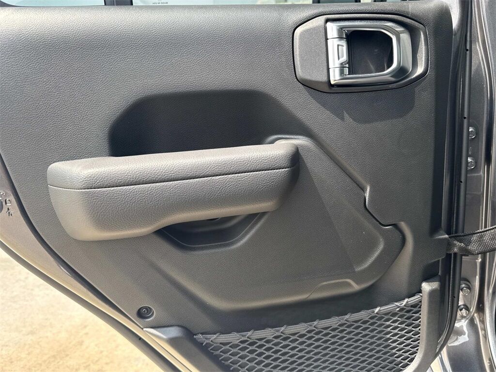 2025 Jeep Gladiator Nighthawk Quincy MA