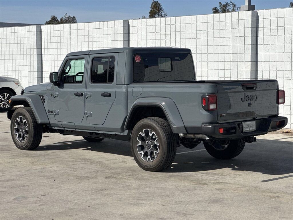 2025 Jeep Gladiator Sport Quincy MA