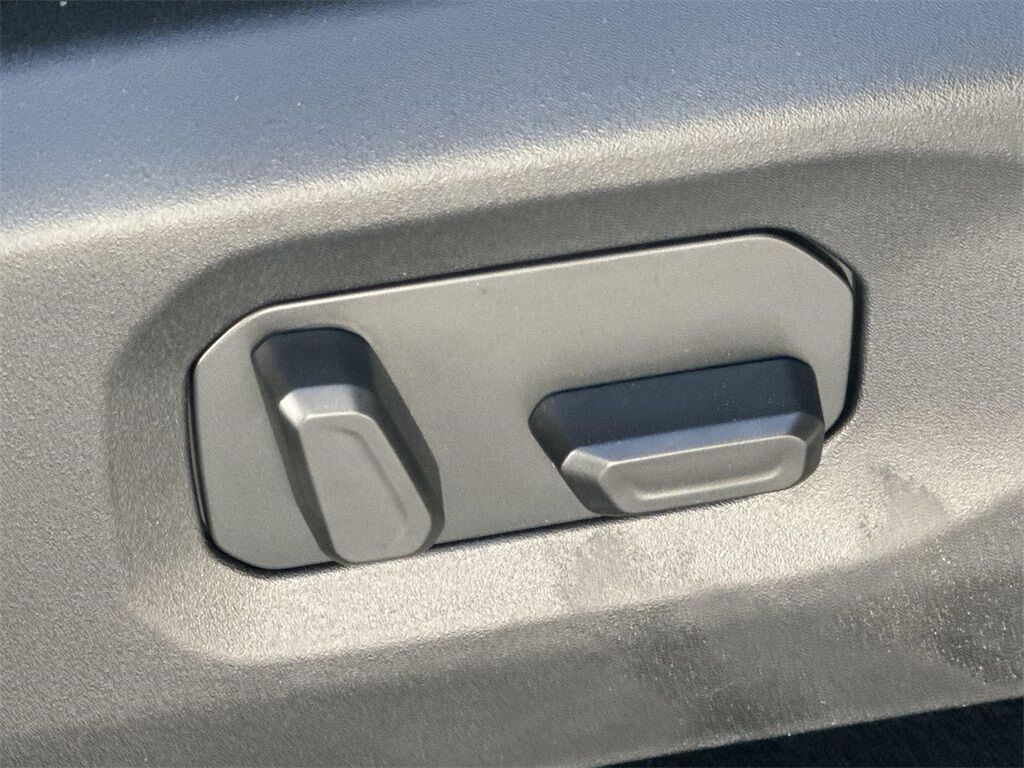 2025 Jeep Gladiator Sport Quincy MA