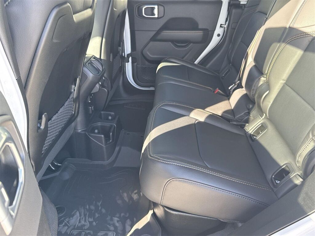 2025 Jeep Gladiator Sport Quincy MA