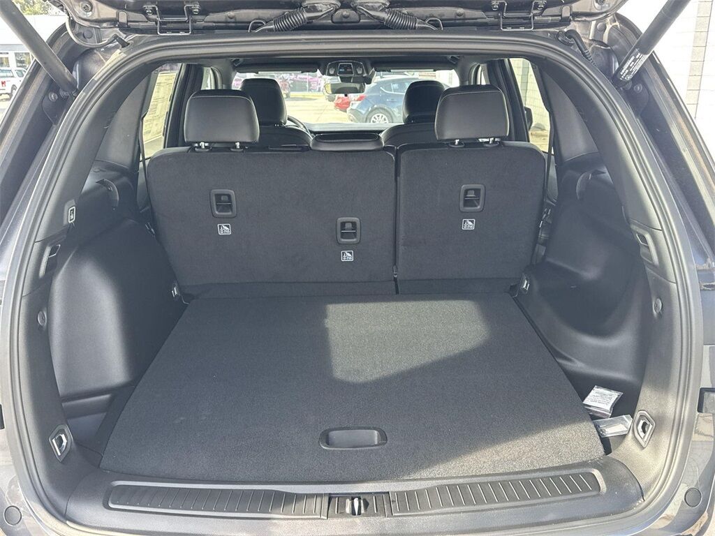 2025 Jeep Grand Cherokee Altitude Quincy MA