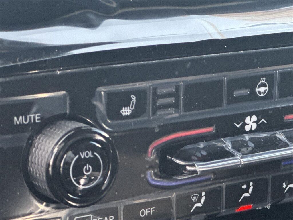 2025 Jeep Grand Cherokee Altitude Quincy MA