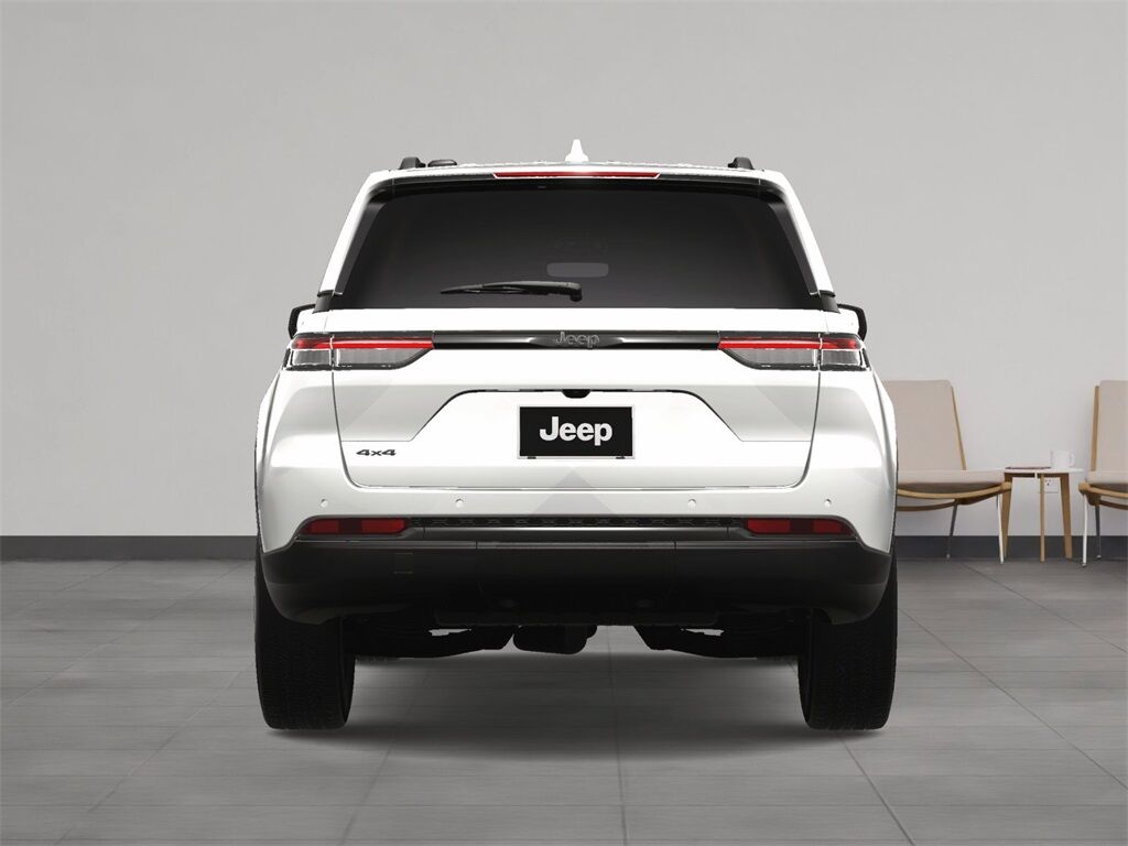 2025 Jeep Grand Cherokee Altitude X Kenosha WI