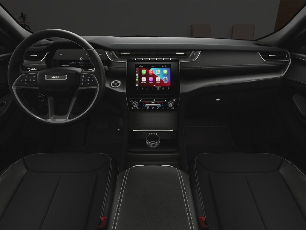 2025 Jeep Grand Cherokee Altitude X Kenosha WI