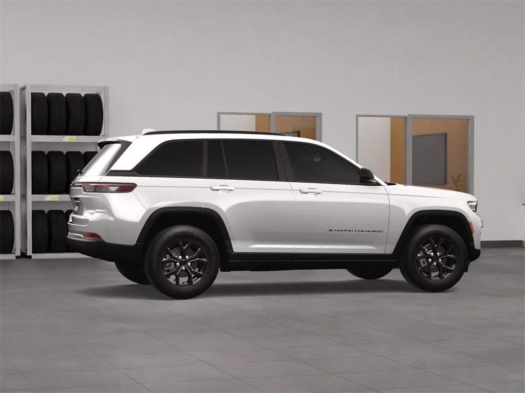 2025 Jeep Grand Cherokee Altitude X Kenosha WI