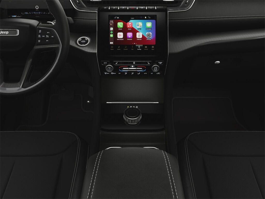2025 Jeep Grand Cherokee Altitude X Kenosha WI