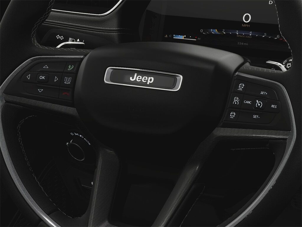 2025 Jeep Grand Cherokee Altitude X Kenosha WI