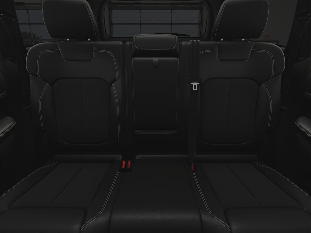 2025 Jeep Grand Cherokee Altitude X Kenosha WI