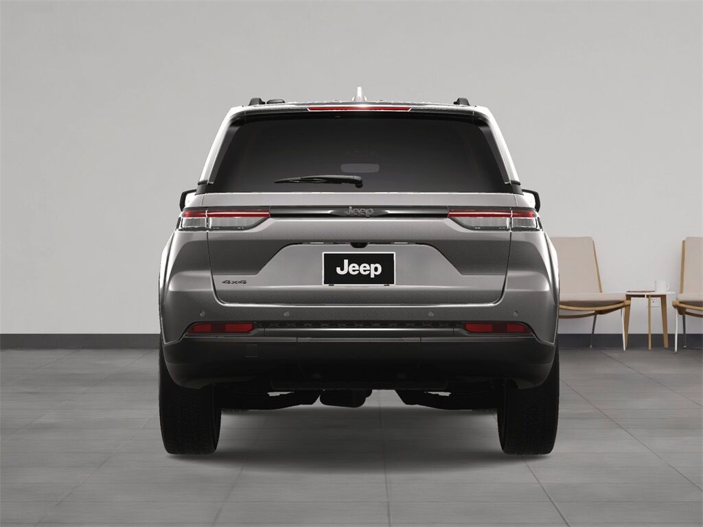 2025 Jeep Grand Cherokee Altitude X Kenosha WI
