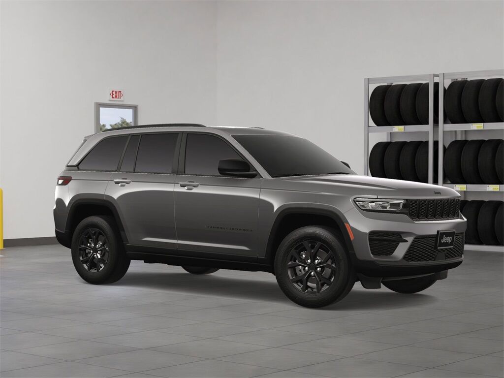2025 Jeep Grand Cherokee Altitude X Kenosha WI