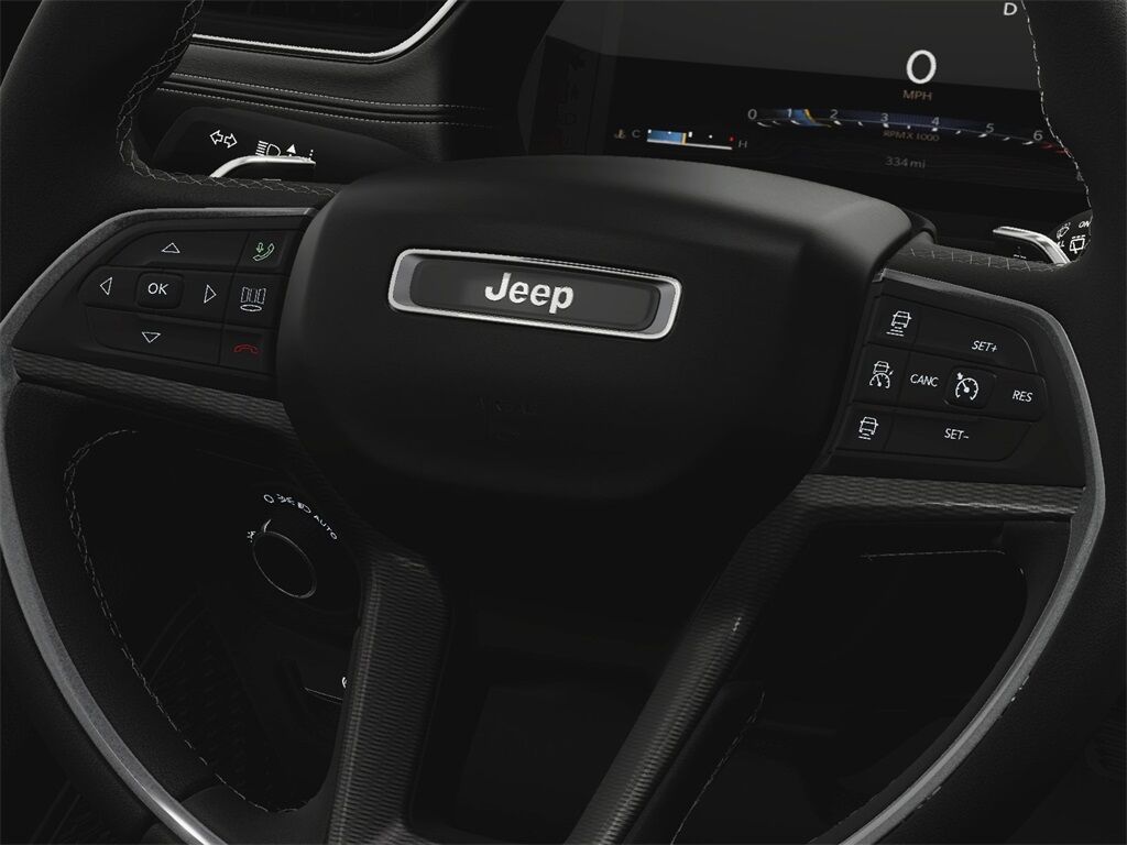 2025 Jeep Grand Cherokee Altitude X Kenosha WI