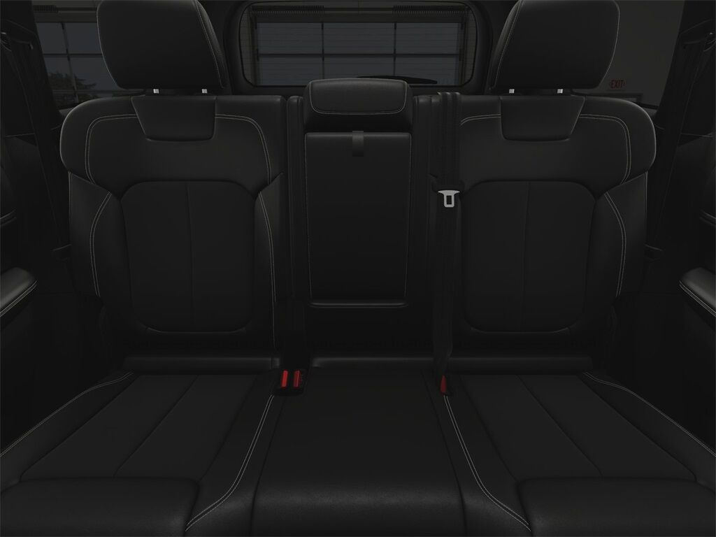 2025 Jeep Grand Cherokee Altitude X Kenosha WI