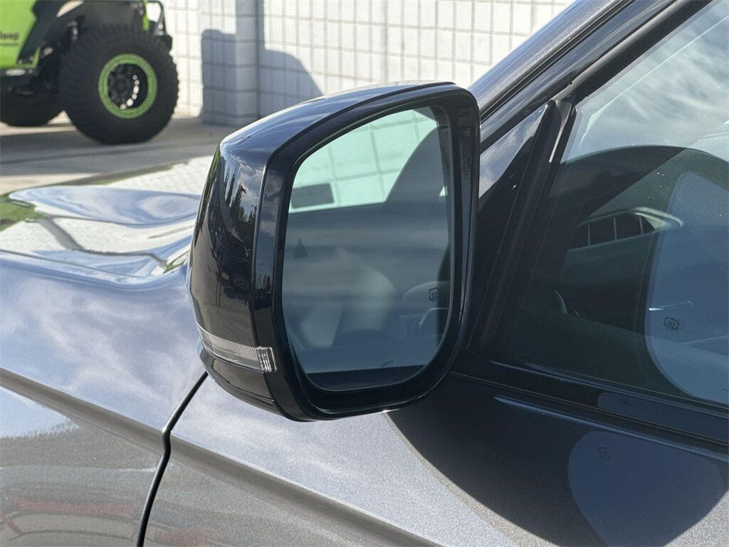 2025 Jeep Grand Cherokee Altitude X Quincy MA