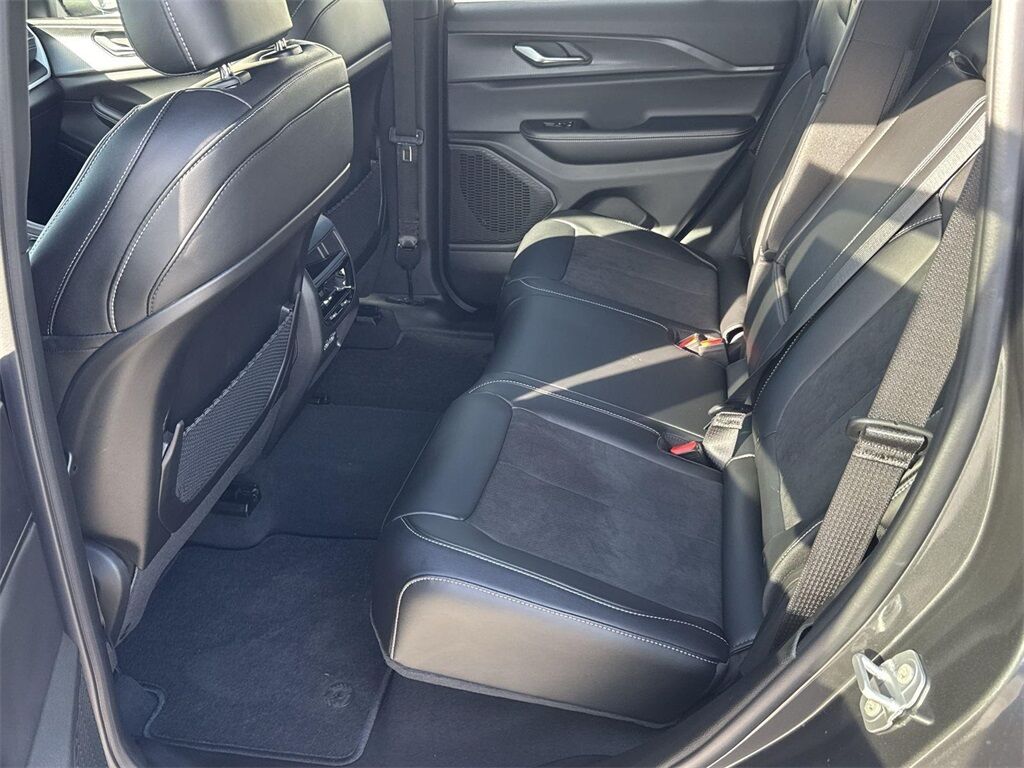 2025 Jeep Grand Cherokee Altitude X Quincy MA