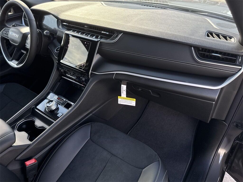 2025 Jeep Grand Cherokee Altitude X Quincy MA