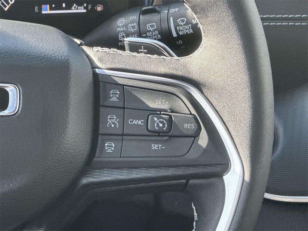 2025 Jeep Grand Cherokee Altitude X Quincy MA