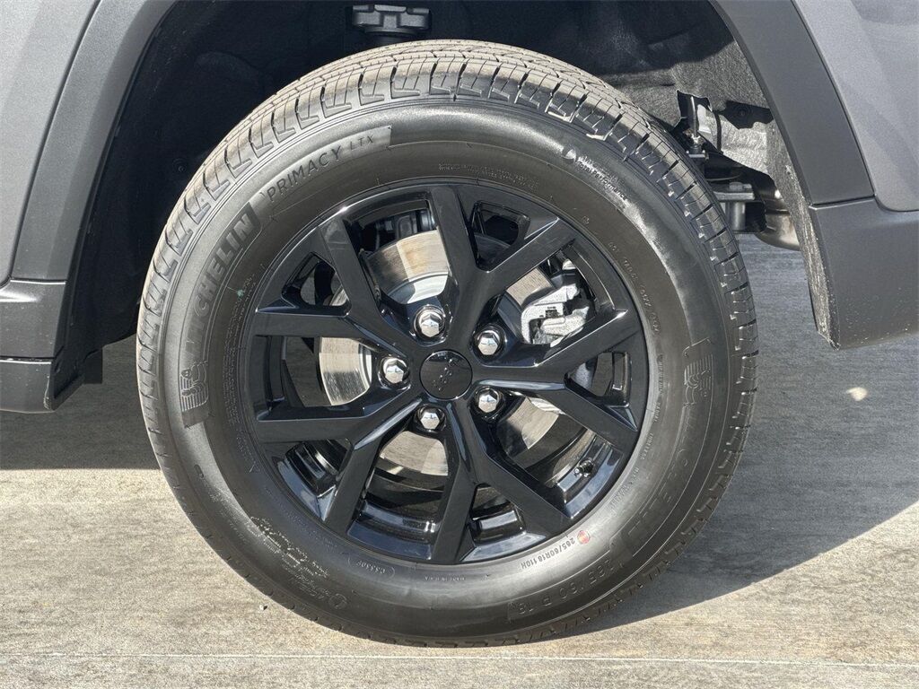 2025 Jeep Grand Cherokee Altitude X Quincy MA