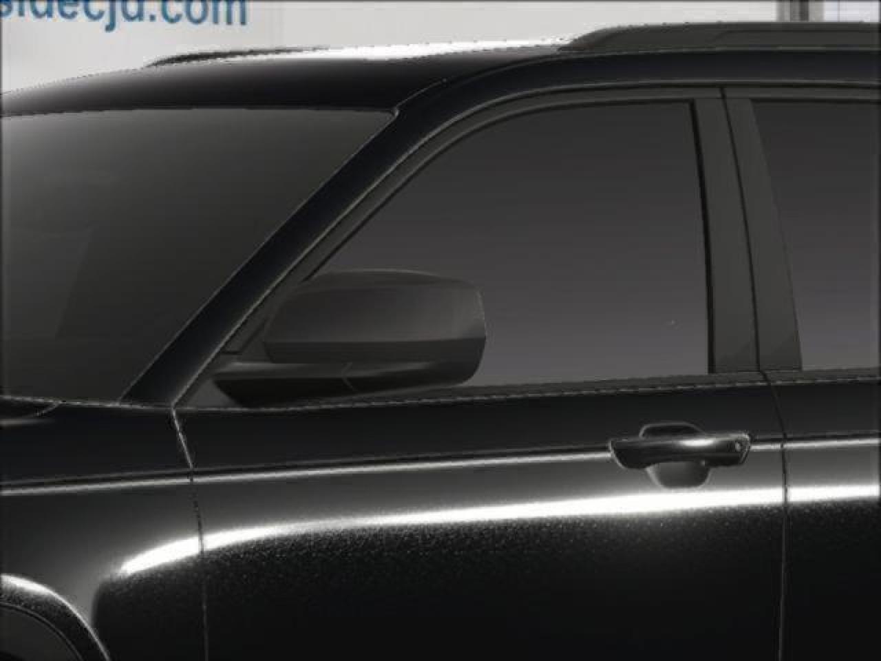 2025 Jeep Grand Cherokee L Altitude X Bayside NY