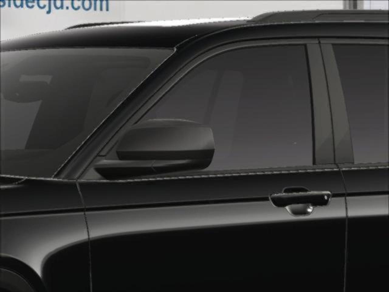 2025 Jeep Grand Cherokee L Altitude X Bayside NY