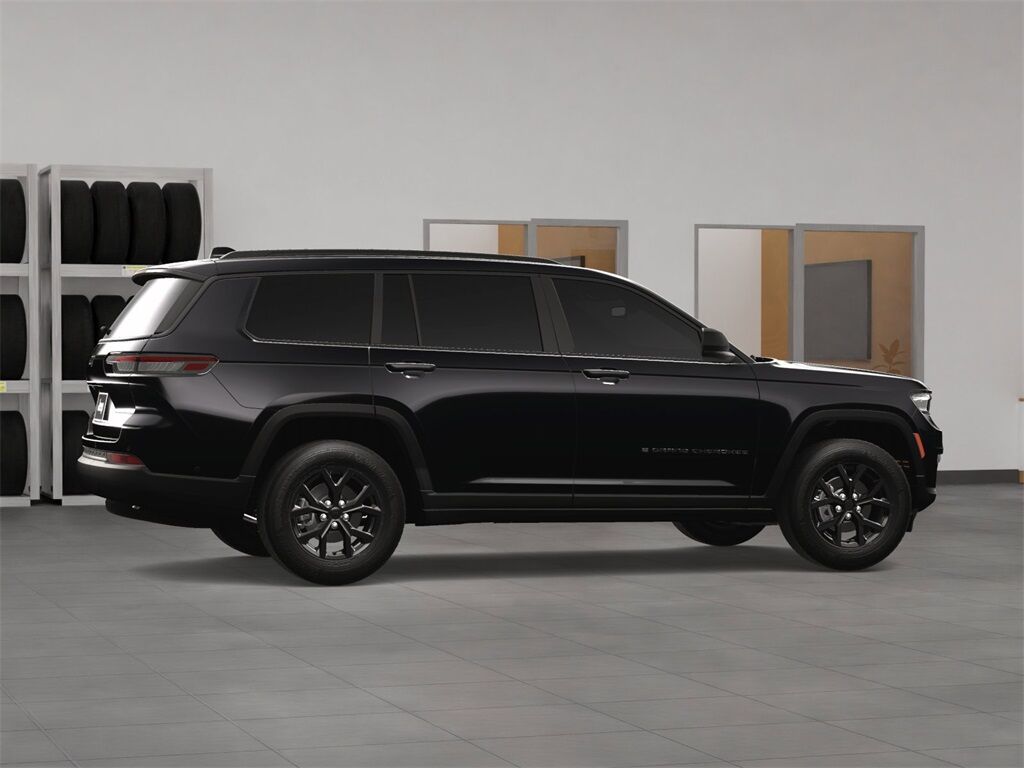 2025 Jeep Grand Cherokee L Altitude X Kenosha WI