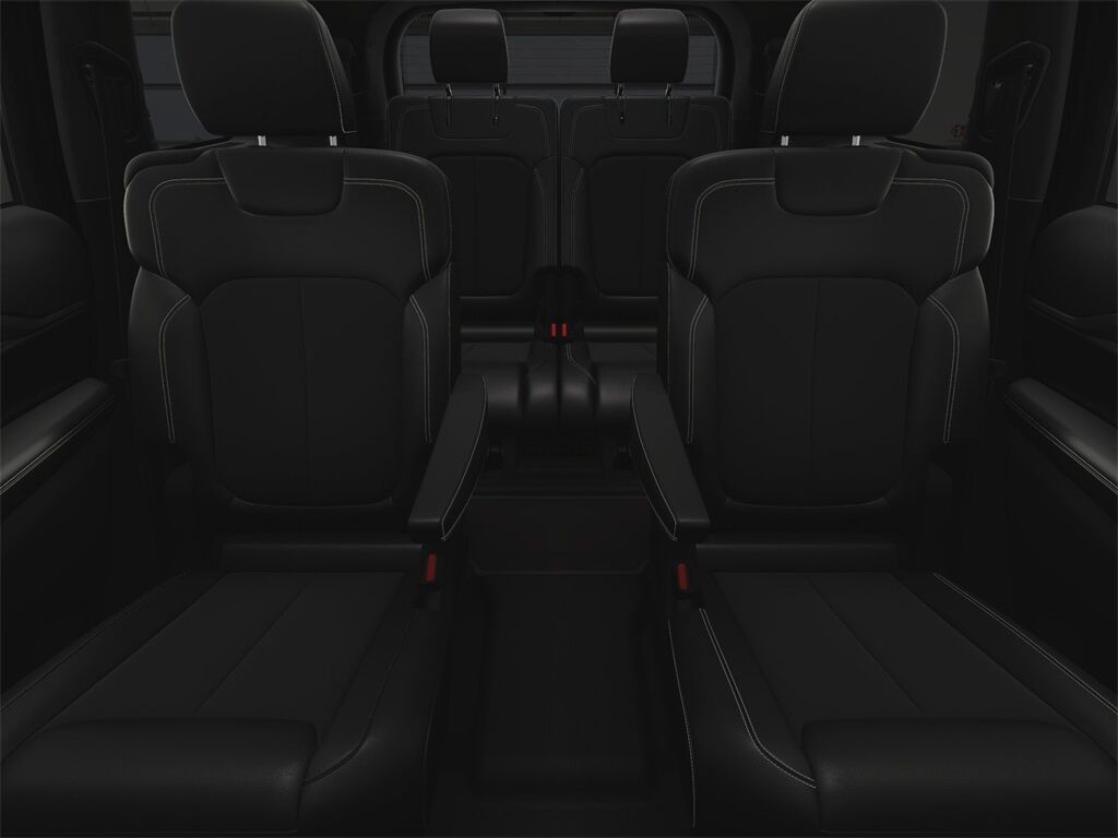 2025 Jeep Grand Cherokee L Altitude X Kenosha WI