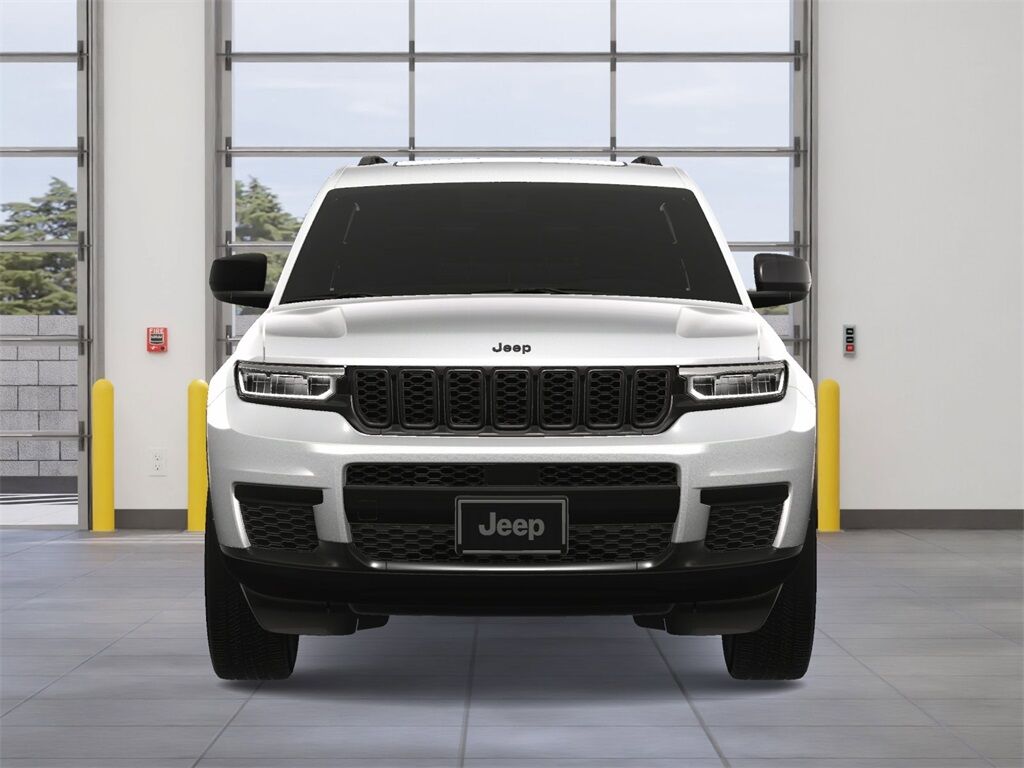 2025 Jeep Grand Cherokee L Altitude X Kenosha WI