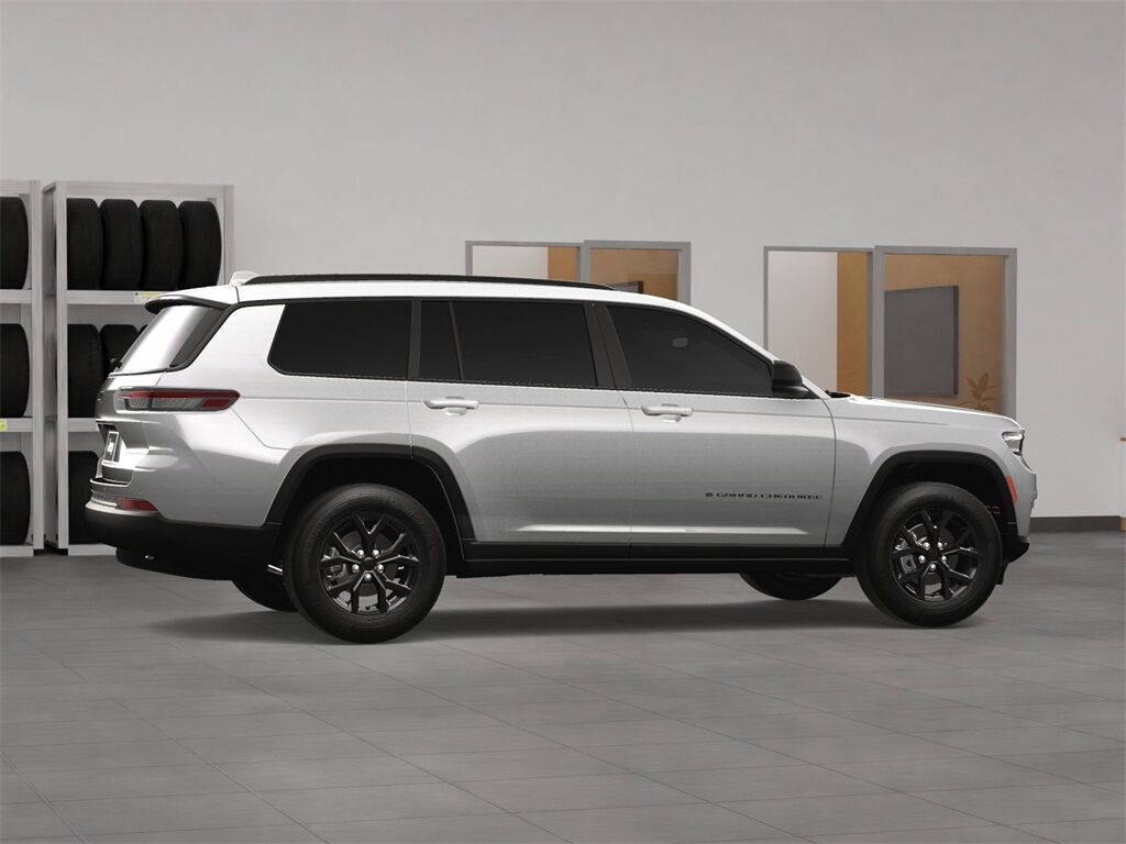 2025 Jeep Grand Cherokee L Altitude X Kenosha WI
