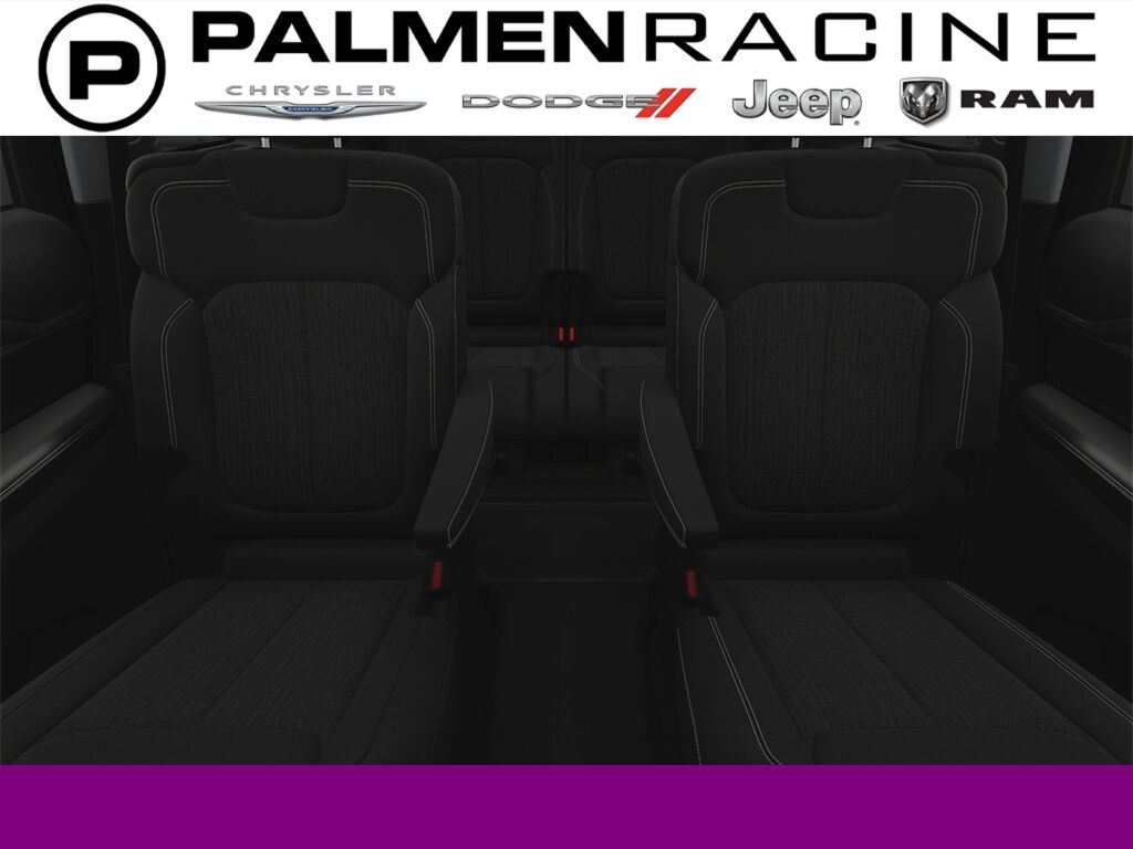 2025 Jeep Grand Cherokee L Laredo Racine WI