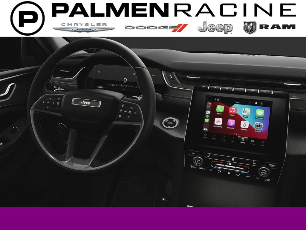 2025 Jeep Grand Cherokee L Laredo Racine WI