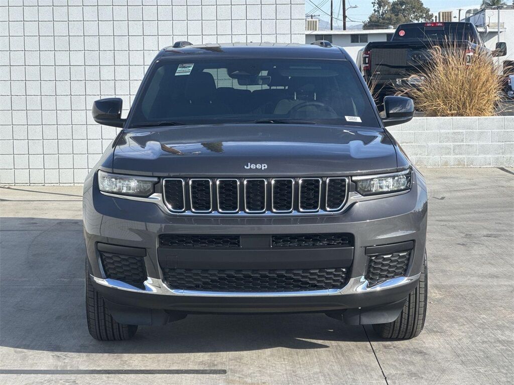 2025 Jeep Grand Cherokee L Laredo Quincy MA