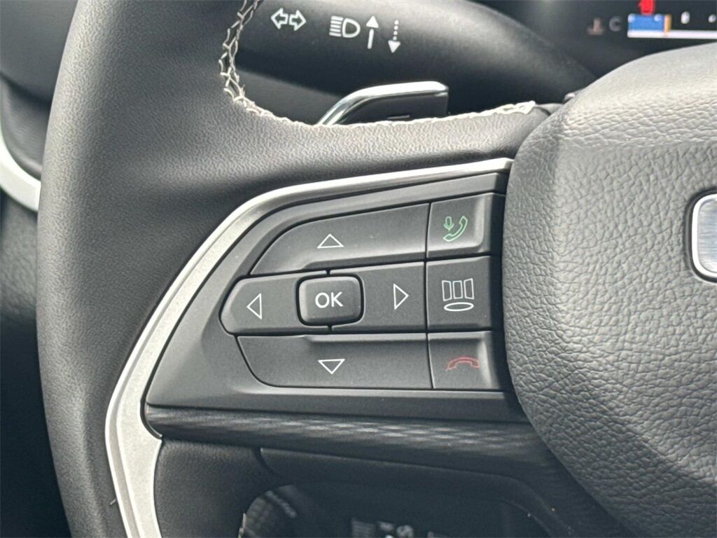 2025 Jeep Grand Cherokee L Laredo Quincy MA