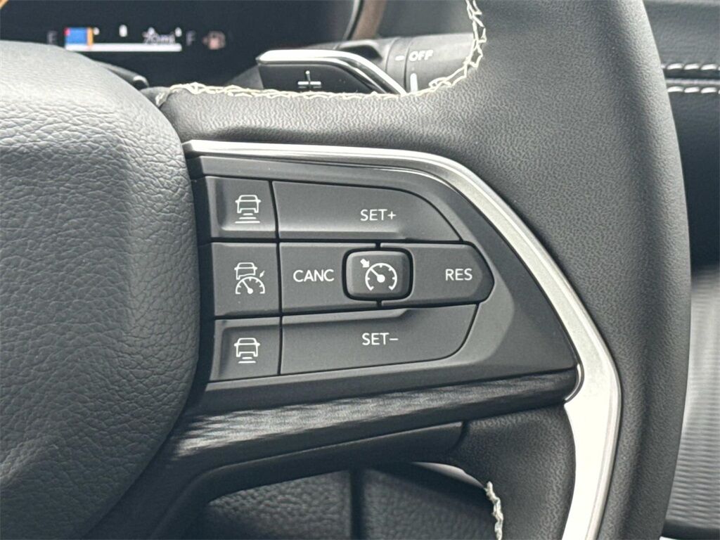 2025 Jeep Grand Cherokee L Laredo Quincy MA