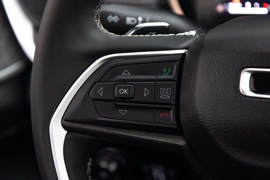 2025 Jeep Grand Cherokee L Limited Kenosha WI