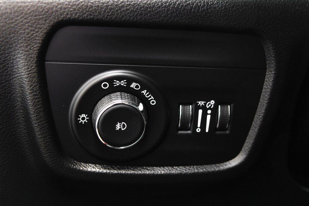 2025 Jeep Grand Cherokee L Limited Kenosha WI