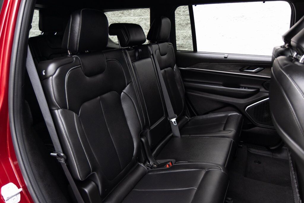 2025 Jeep Grand Cherokee L Limited Kenosha WI