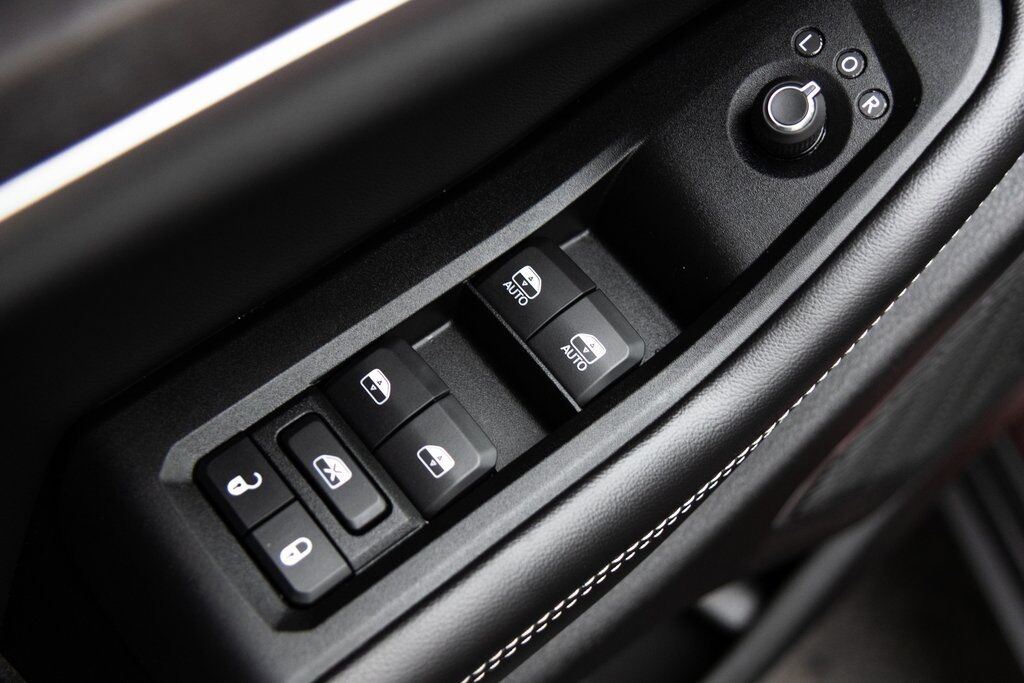 2025 Jeep Grand Cherokee L Limited Kenosha WI
