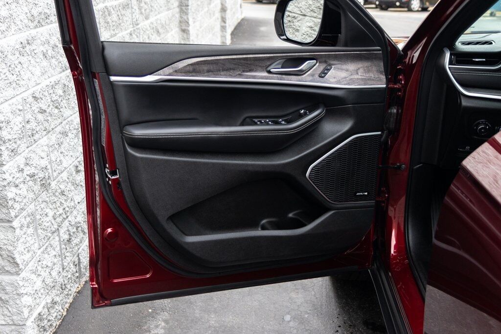 2025 Jeep Grand Cherokee L Limited Kenosha WI