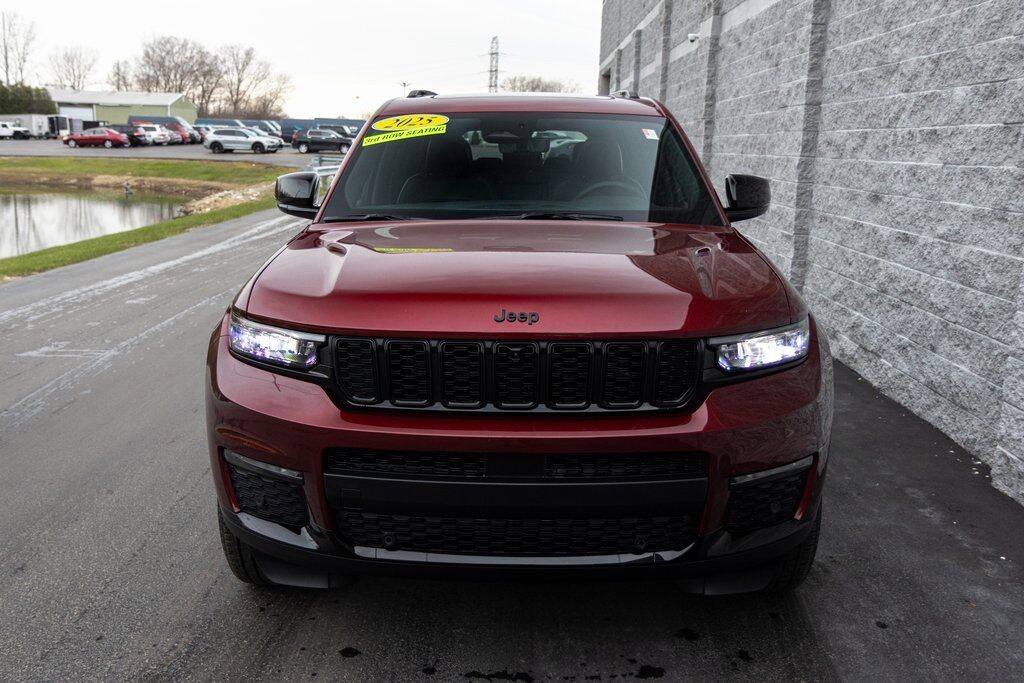 2025 Jeep Grand Cherokee L Limited Kenosha WI