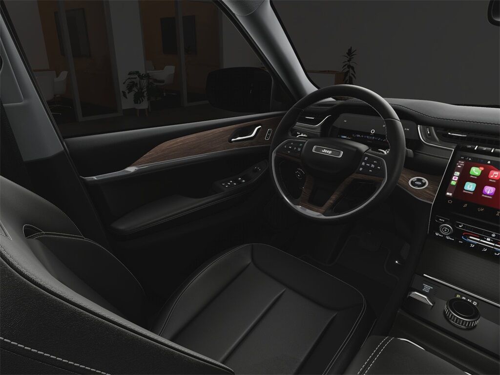 2025 Jeep Grand Cherokee L Limited Kenosha WI
