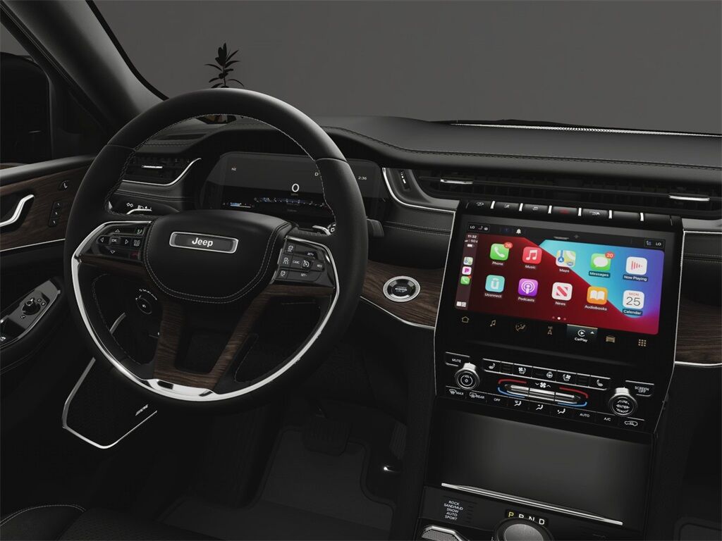 2025 Jeep Grand Cherokee L Overland Kenosha WI